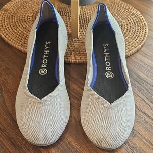 Rothy's Tan and Blue Flats Elegant Slip-On Design